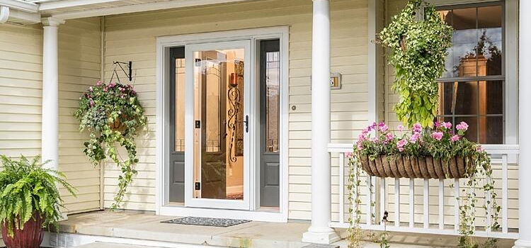 screen door installation in Novato